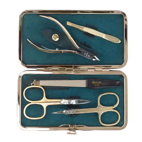 Manicure set of 5 tools DEWAL 903GREEN